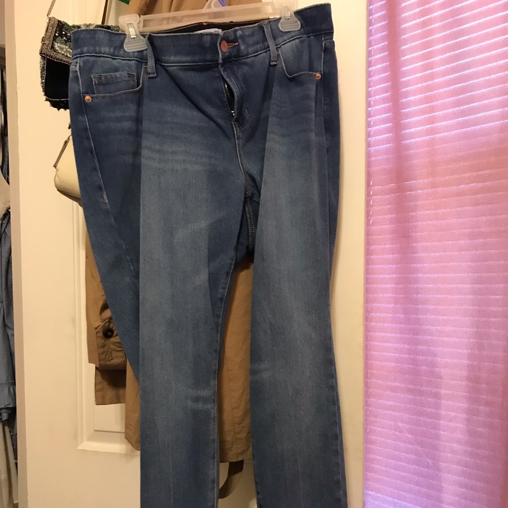 Old navy rockstar jeans brand new